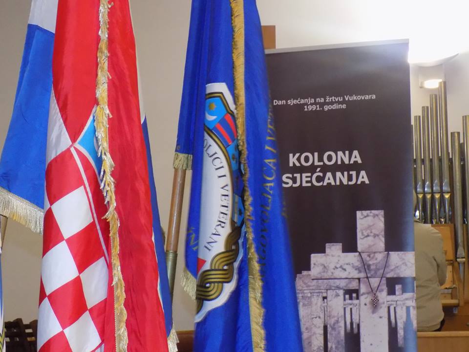 kolona 2.jpg